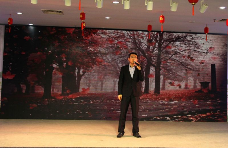 不忘初心 衷愫韶華——龍港集團(tuán)迎新春文化盛宴震撼來襲！