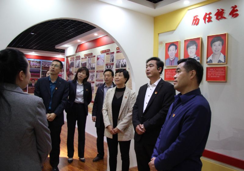 黨建共建互融共促，凝聚力量爭(zhēng)創(chuàng)一流 ——龍港物業(yè)黨支部與育秀學(xué)校黨支部黨建共建共享活動(dòng)圓滿啟動(dòng)