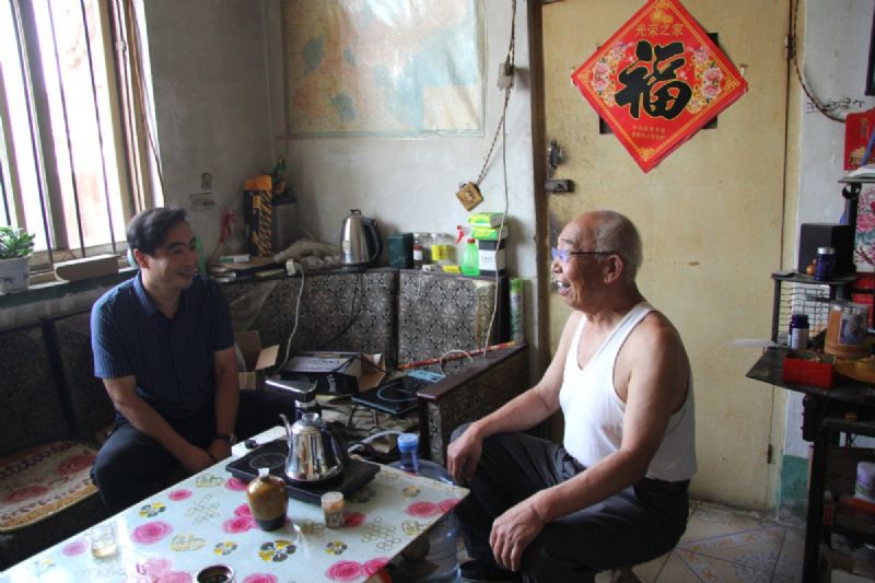 情系老黨員，慰問暖人心——新生代企業(yè)家代表、龍港集團常務副總經理王敬武走訪慰問老黨員